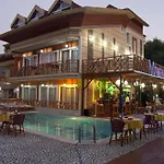 Mavera Otel İçmeler