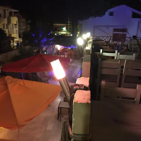 Mavera Отель 3*