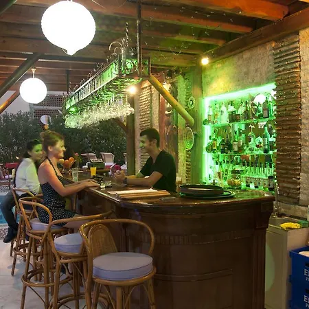 Mavera 3* Ичмелер