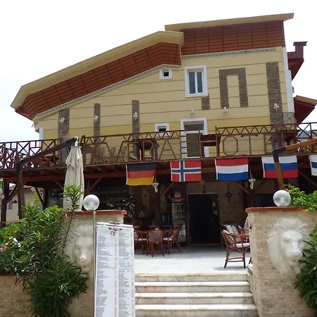 Mavera Hotel 3*