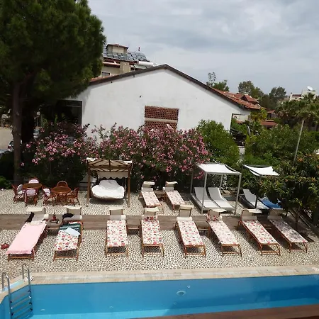 Mavera Ичмелер