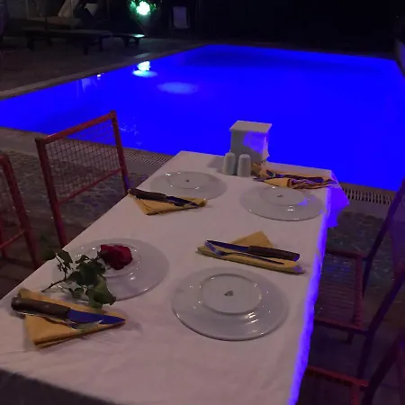 Hotel Mavera İçmeler