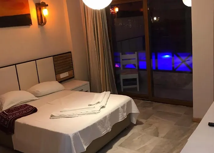 Mavera Hotel İçmeler